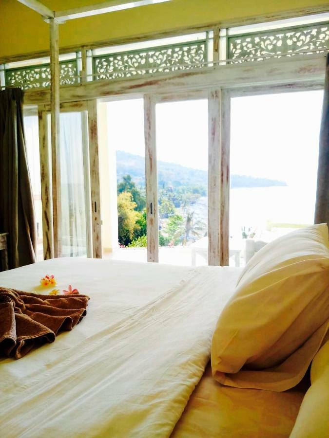 Waenis Sunset View Hotel And Restaurant, Amed, Bali מראה חיצוני תמונה